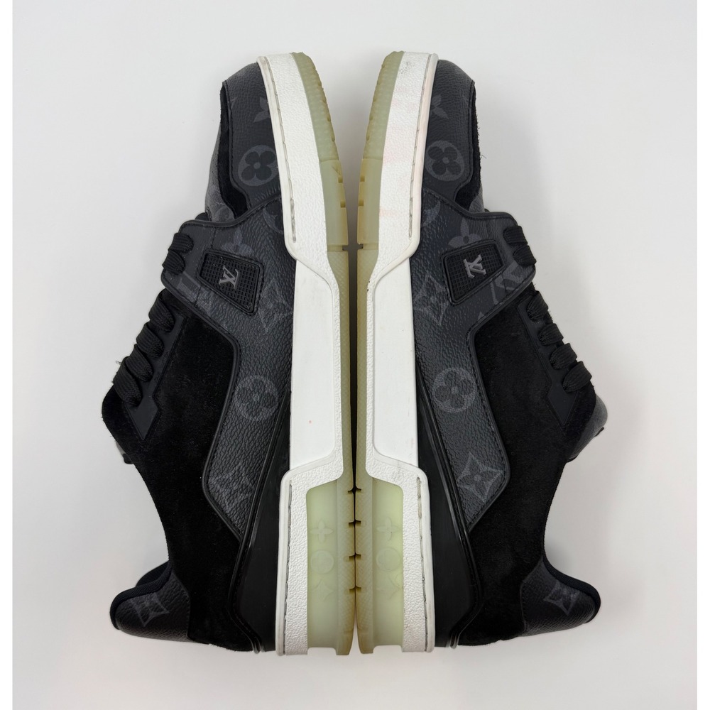 Louis Vuitton Trainer Sneaker Black Monogram Size 9 US 8 LV - Picture 3 of 10